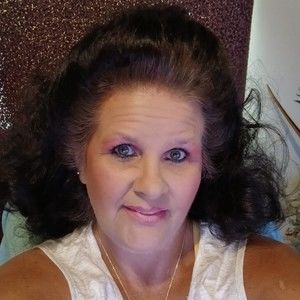 Meet your Posher, Cheryl